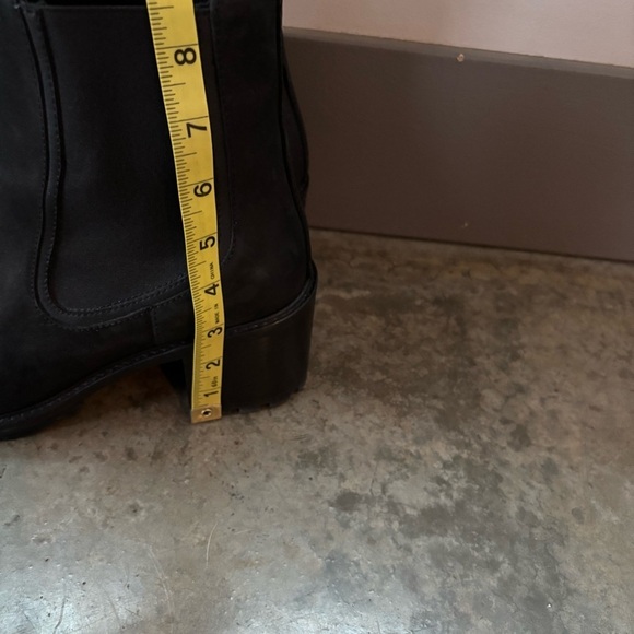 Thursday Boot Co. Everyday Chelsea Boot Size 10.5 - Picture 11 of 11